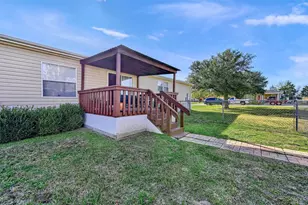 115 Candlewood Cir, Gainesville, TX 76240 - Photo 27