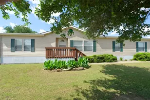 115 Candlewood Cir, Gainesville, TX 76240 - Photo 7