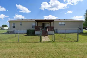 115 Candlewood Cir, Gainesville, TX 76240 - Photo 37