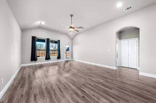 3820 McDougal St, Greenville, TX 75401 - Photo 11