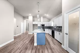 3820 McDougal St, Greenville, TX 75401 - Photo 9