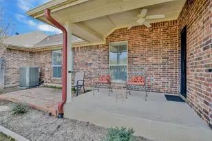 1706 Summerhill Ct, Granbury, TX 76048 - Photo 39