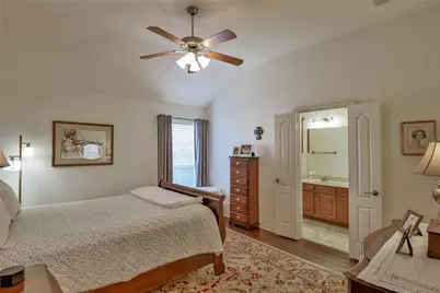 1706 Summer Hill Court, Granbury, TX 76048 - Photo 19