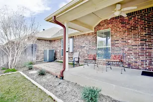 1706 Summerhill Ct, Granbury, TX 76048 - Photo 37