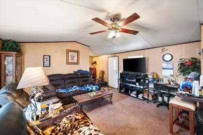 515 S 10th Avenue, Teague, TX 75860 - Photo 3