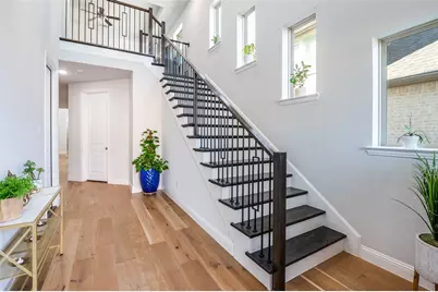 8468 Wembley, The Colony, TX 75056 - Photo 3