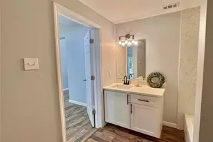 508 E Franklin St, Hillsboro, TX 76645 - Photo 11