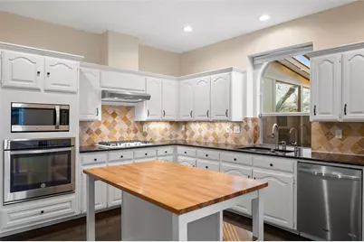 1819 Sandalwood Lane, Grapevine, TX 76051 - Photo 19