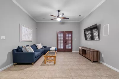 4323 Gilbert Avenue #4, Dallas, TX 75219 - Photo 9