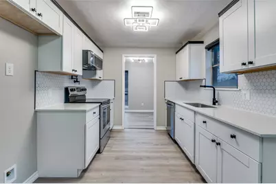 821 Sequoia Drive, Lancaster, TX 75146 - Photo 9