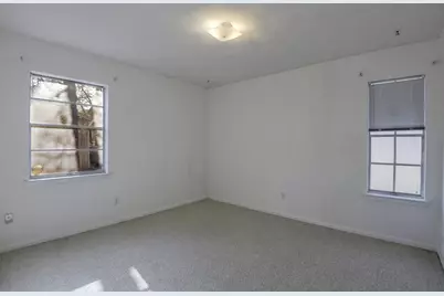 807 N Bowen Road, Arlington, TX 76012 - Photo 19