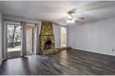 807 N Bowen Road, Arlington, TX 76012 - Photo 5