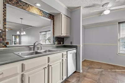 156 Pleasant Grove Lane #5, Waco, TX 76712 - Photo 15