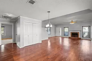 156 Pleasant Grove Ln, Waco, TX 76712 - Photo 11