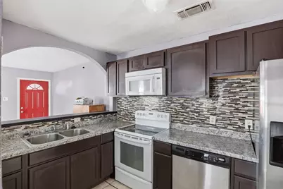 116 Maple Street #A, Arlington, TX 76011 - Photo 9