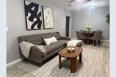 328 N Taylor Street, Gainesville, TX 76240 - Photo 3