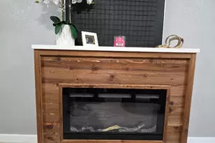 328 N Taylor St, Gainesville, TX 76240 - Photo 7