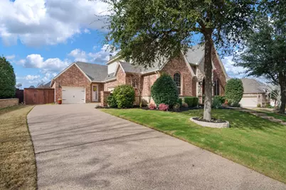 9144 Calvert Road, Lantana, TX 76226 - Photo 3