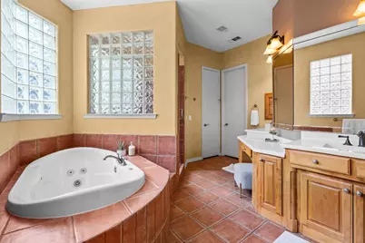 1525 Tree Farm Drive, Plano, TX 75093 - Photo 19