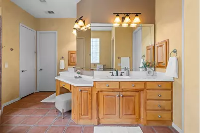 1525 Tree Farm Drive, Plano, TX 75093 - Photo 17