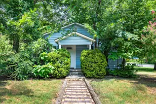 1619 McCormick St, Denton, TX 76205 - Photo 1