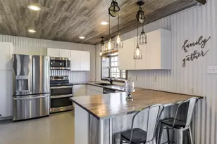 12360 Wagon Bow Dr, Burleson, TX 76028 - Photo 13