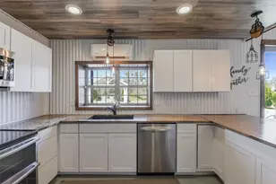 12360 Wagon Bow Dr, Burleson, TX 76028 - Photo 11