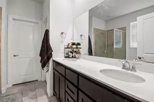 1412 Green Leaf Dr, Little Elm, TX 76227 - Photo 11