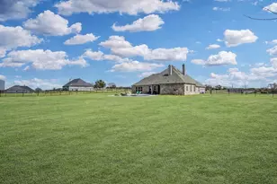 700 Russell Rd, Hudson Oaks, TX 76087 - Photo 37