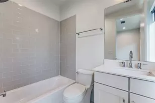 4426 Cabell Dr, Dallas, TX 75204 - Photo 13