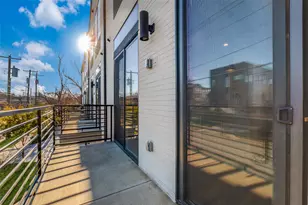 4426 Cabell Dr, Dallas, TX 75204 - Photo 15