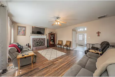 1528 Mill Creek Drive, DeSoto, TX 75115 - Photo 5