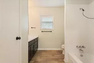 3201 Carroll Dr, Waco, TX 76708 - Photo 19