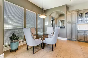 2929 Oak Point Dr, Garland, TX 75044 - Photo 13