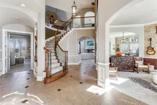 2929 Oak Point Dr, Garland, TX 75044 - Photo 5