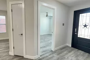 5316 New Castleton Ln, Fort Worth, TX 76135 - Photo 3