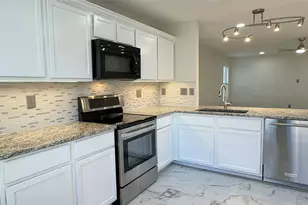 5316 New Castleton Ln, Fort Worth, TX 76135 - Photo 13