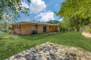 12 Geraldine Ln, Denison, TX 75020 - Photo 11