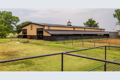 9940 Cole Road, Pilot Point, TX 76258 - Photo 15