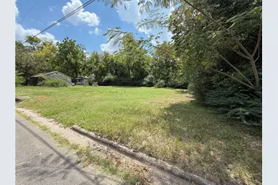 324&26 Mlk Drive, Sulphur Springs, TX 75482 - Photo 1