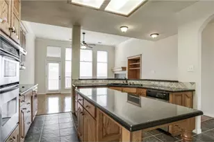 7616 Jennifer Ln, Frisco, TX 75034 - Photo 11