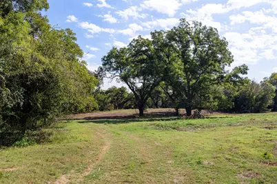 2740 Overton Court, Granbury, TX 76048 - Photo 5