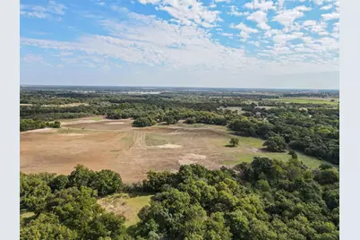 2740 Overton Court, Granbury, TX 76048 - Photo 15