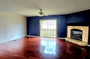 8253 Hutcheson Hill Rd, Springtown, TX 76082 - Photo 3