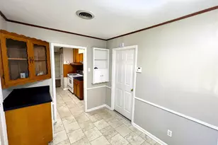 10025 Newcombe Dr, Dallas, TX 75228 - Photo 9