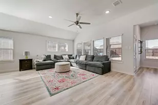 209 Little Brg Dr, Lavon, TX 75166 - Photo 5