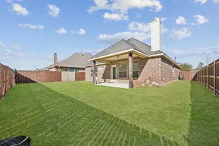 725 Gray Washington Dr, Saginaw, TX 76179 - Photo 25