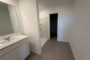 1384 Amapola Dr, Fort Worth, TX 76052 - Photo 7