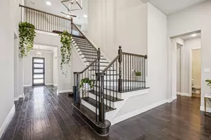 7028 Central Ct, Little Elm, TX 76227 - Photo 3