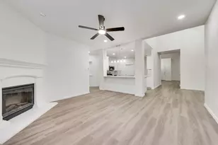 10832 Hawks Landing Rd, Fort Worth, TX 76052 - Photo 9